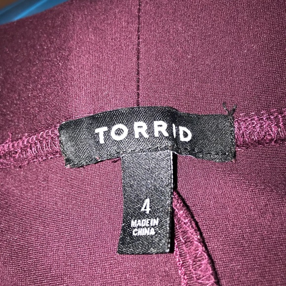 Torrid 4 Burgundy Ponte Skater Skirt - Picture 5 of 6
